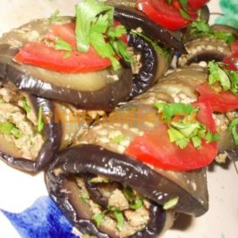 Рулетики из баклажанов с орехами по грузински
