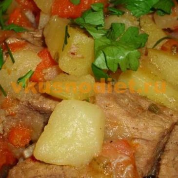 Тушеная картошка с мясом и овощами